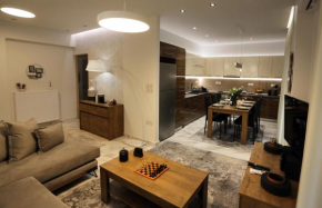 LA Larissa Luxury Apartments Peneus